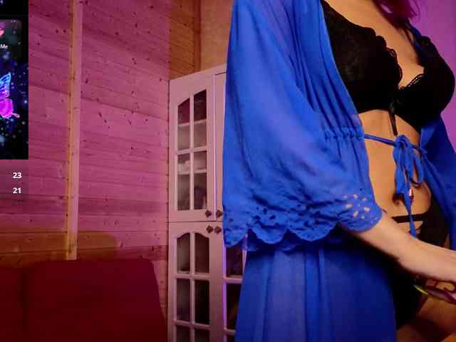 Findom_Lady_Shine webcam