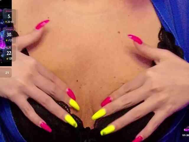 Findom_Lady_Shine webcam