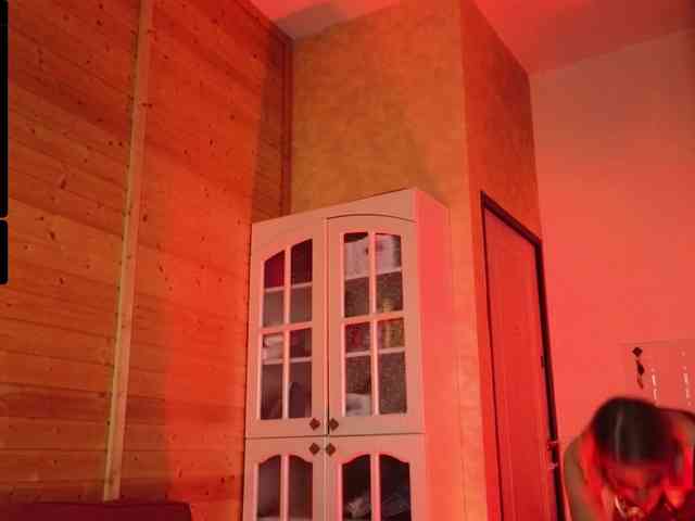 Findom_Lady_Shine webcam