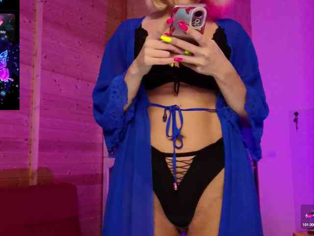 Findom_Lady_Shine webcam