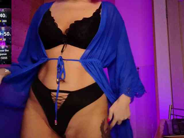 Findom_Lady_Shine webcam