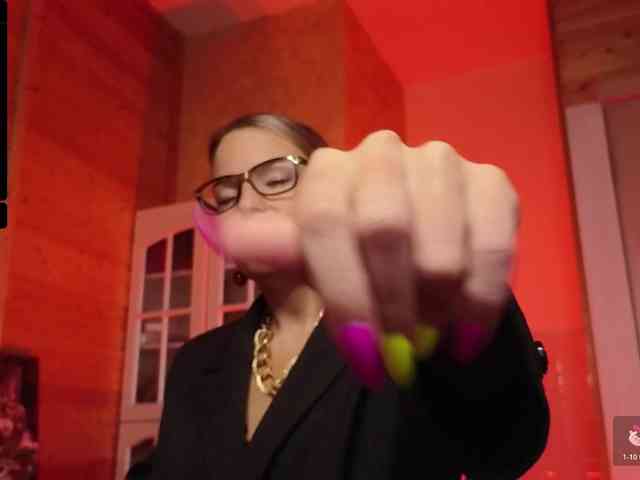 Findom_Lady_Shine webcam