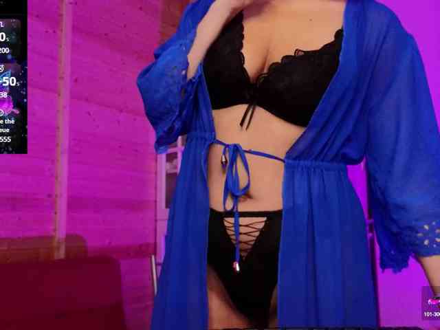 Findom_Lady_Shine webcam