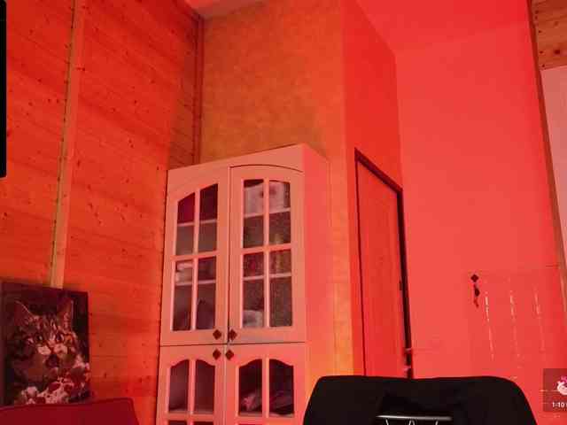 Findom_Lady_Shine webcam