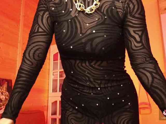 Findom_Lady_Shine webcam