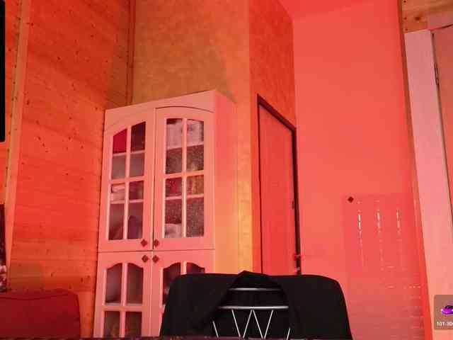 Findom_Lady_Shine webcam