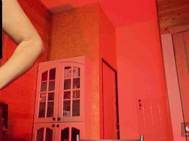 Findom_Lady_Shine webcam