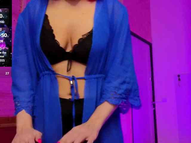 Findom_Lady_Shine webcam