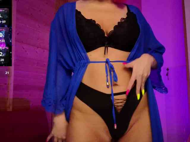 Findom_Lady_Shine webcam