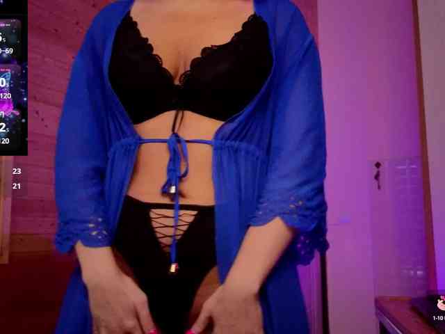 Findom_Lady_Shine webcam