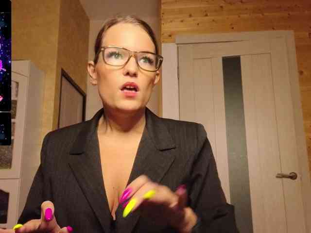 Findom_Lady_Shine webcam
