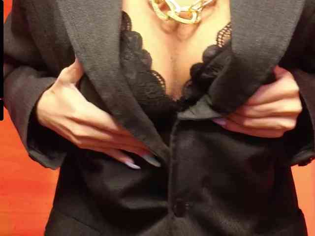 Findom_Lady_Shine webcam