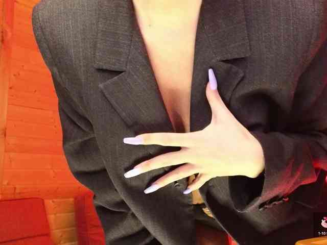 Findom_Lady_Shine webcam