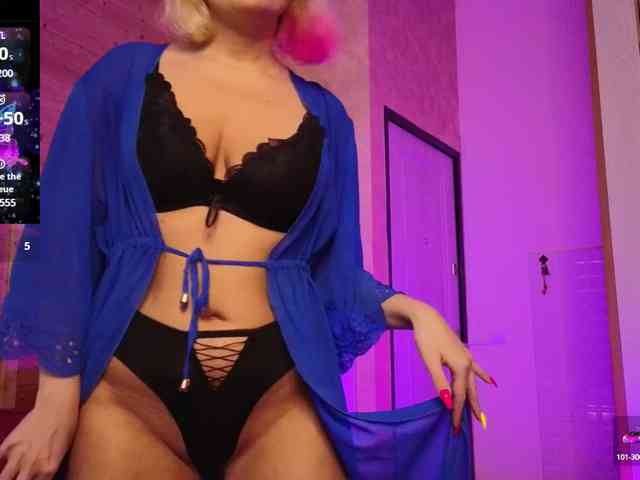 Findom_Lady_Shine webcam