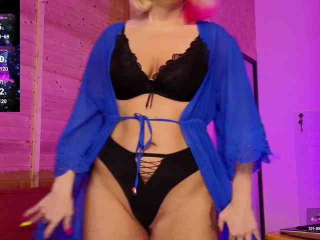 Findom_Lady_Shine webcam