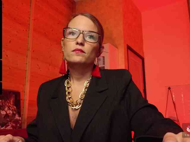 Findom_Lady_Shine webcam