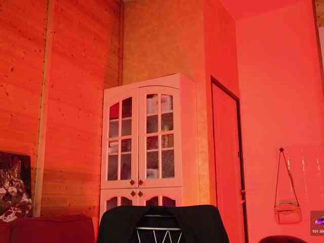 Findom_Lady_Shine webcam