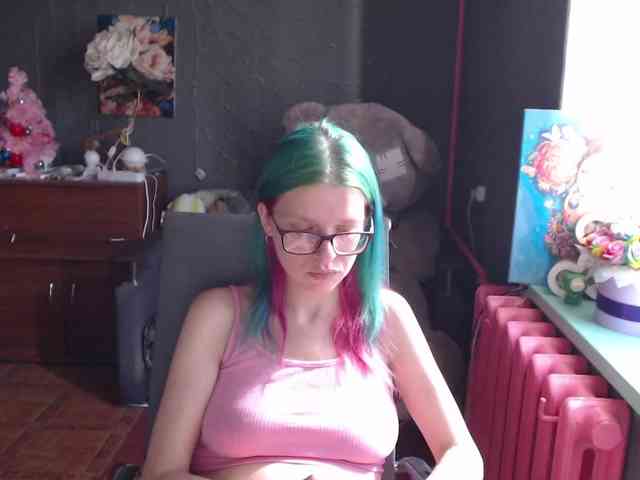 web cam show Malvinella