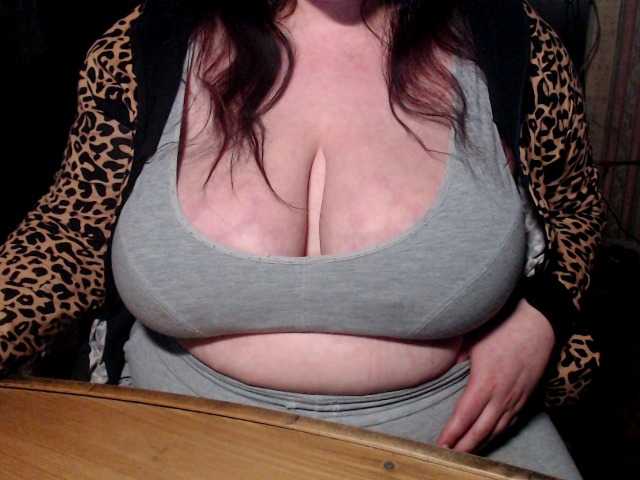 tanyvel34's BongaCams show and profile