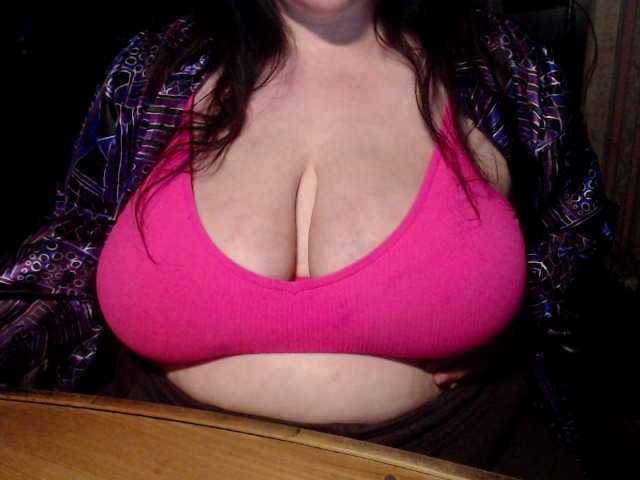 tanyvel34's BongaCams show and profile