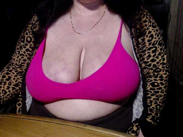 tanyvel34's BongaCams show and profile