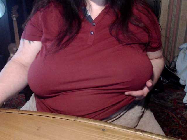 tanyvel34's BongaCams show and profile