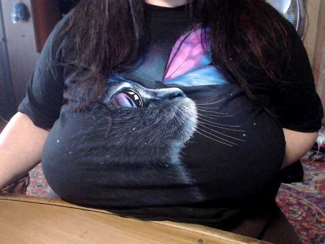 tanyvel34's BongaCams show and profile