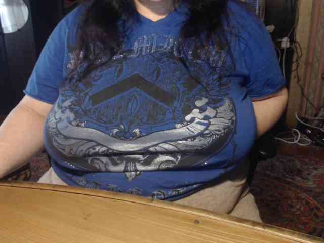 tanyvel34 Live Webcam on BongaCams