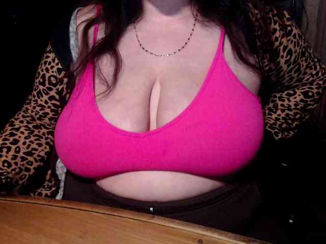 tanyvel34 Live Webcam on BongaCams