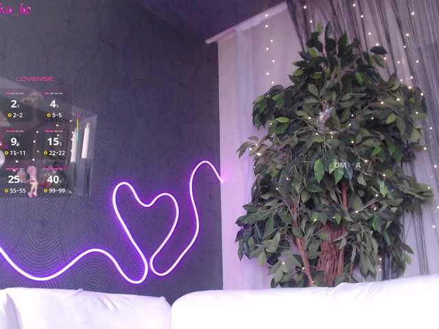 AngelaLovely's BongaCams show and profile