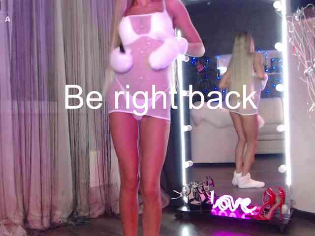 AngelaLovely Live Webcam on BongaCams