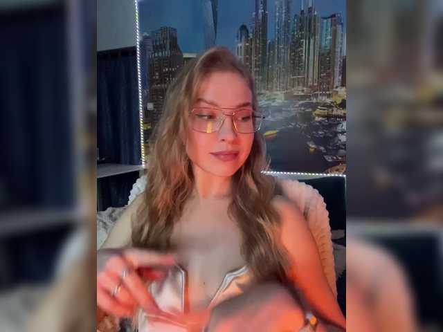 vikascorpik's BongaCams show and profile