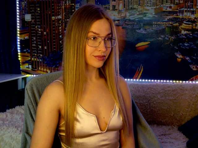 vikascorpik's BongaCams show and profile