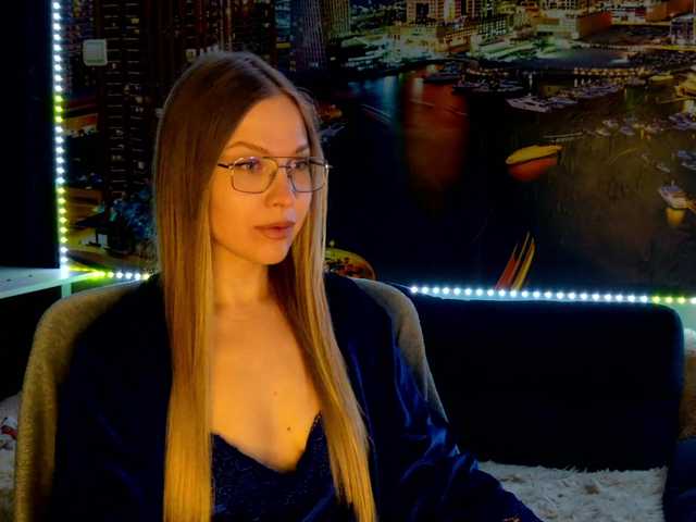 vikascorpik's BongaCams show and profile