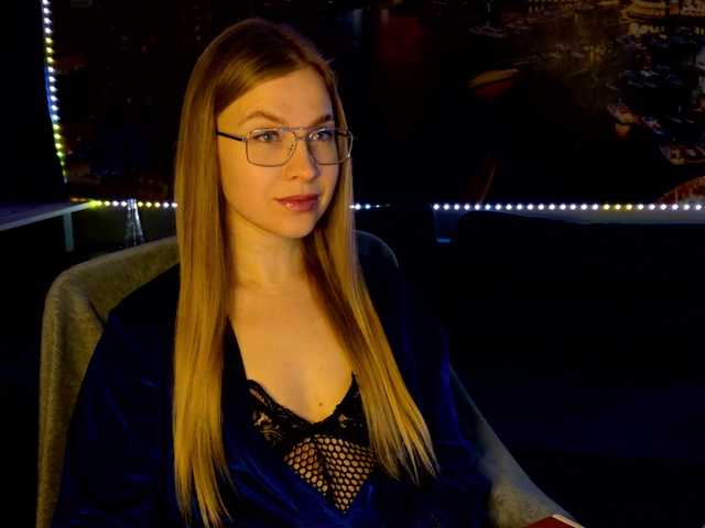 vikascorpik's BongaCams show and profile