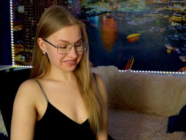 vikascorpik's BongaCams show and profile