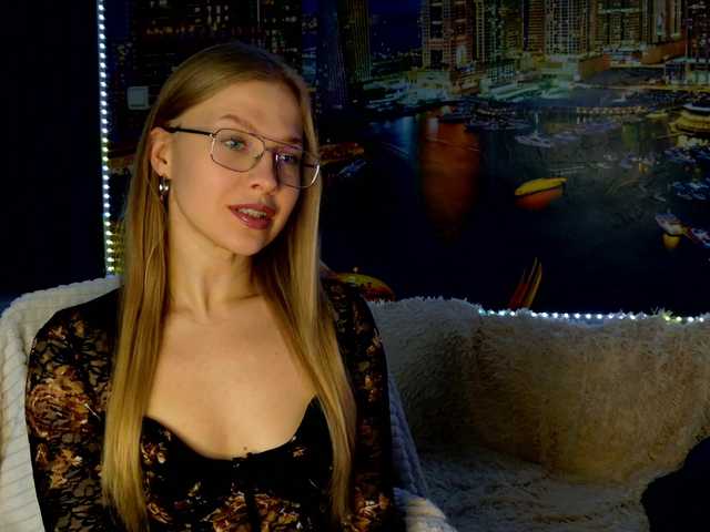 vikascorpik's BongaCams show and profile