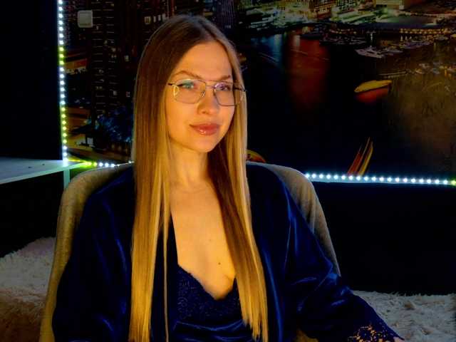 vikascorpik's BongaCams show and profile