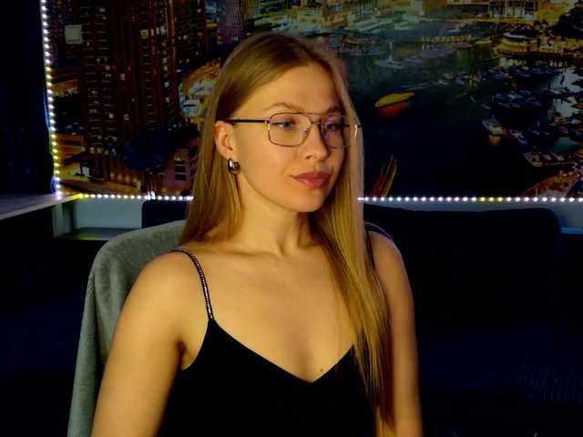 vikascorpik's BongaCams show and profile