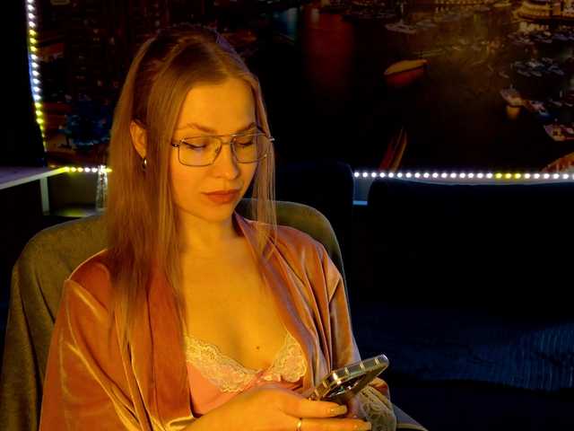 vikascorpik's BongaCams show and profile