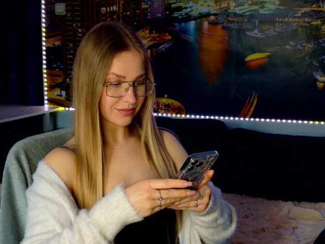 vikascorpik's BongaCams show and profile