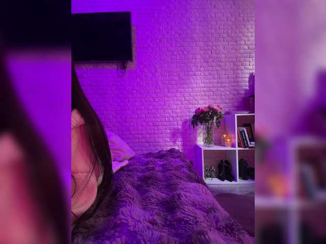 sweetkira25's BongaCams show and profile