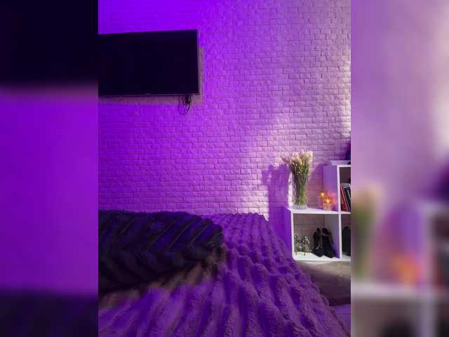 sweetkira25's BongaCams show and profile