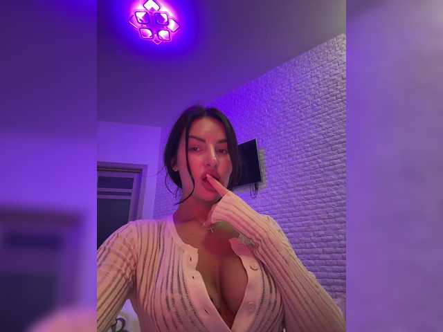 sweetkira25 from BongaCams is Freechat