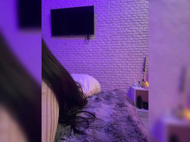 sweetkira25 live sex show