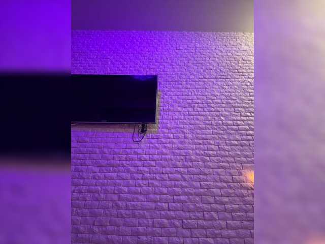 sweetkira25's BongaCams show and profile