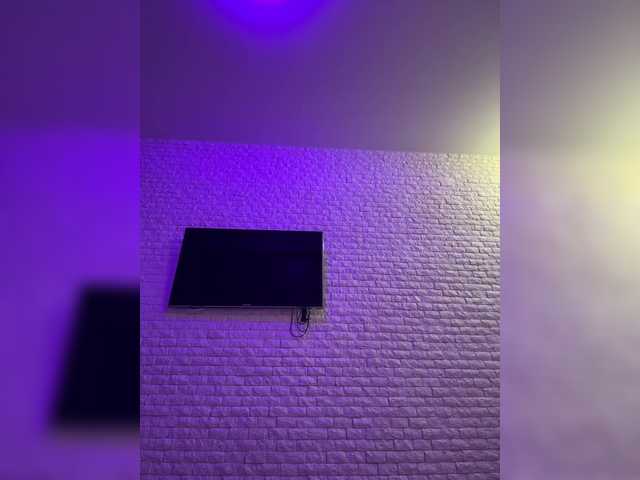 sweetkira25's BongaCams show and profile