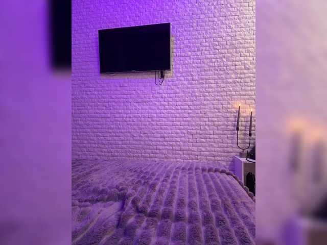 sweetkira25's BongaCams show and profile