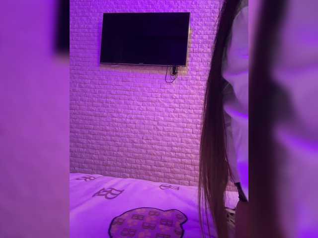 sweetkira25 live sex show