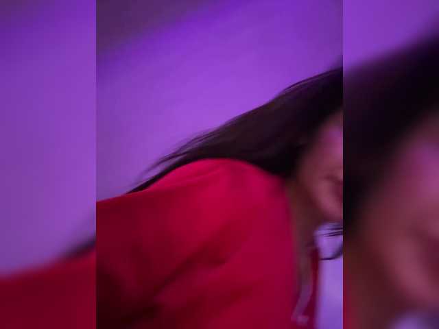 sweetkira25's BongaCams show and profile